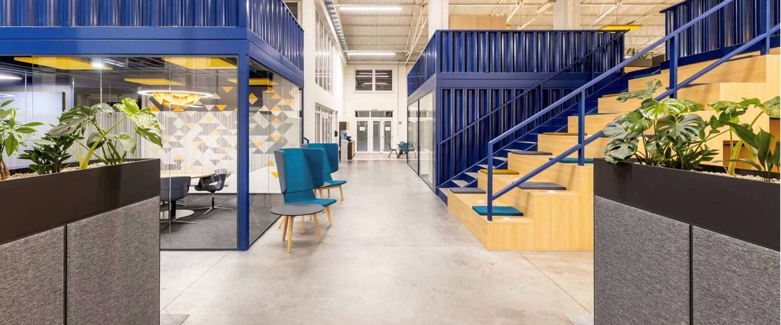 Office Furniture in Las Vegas vacant